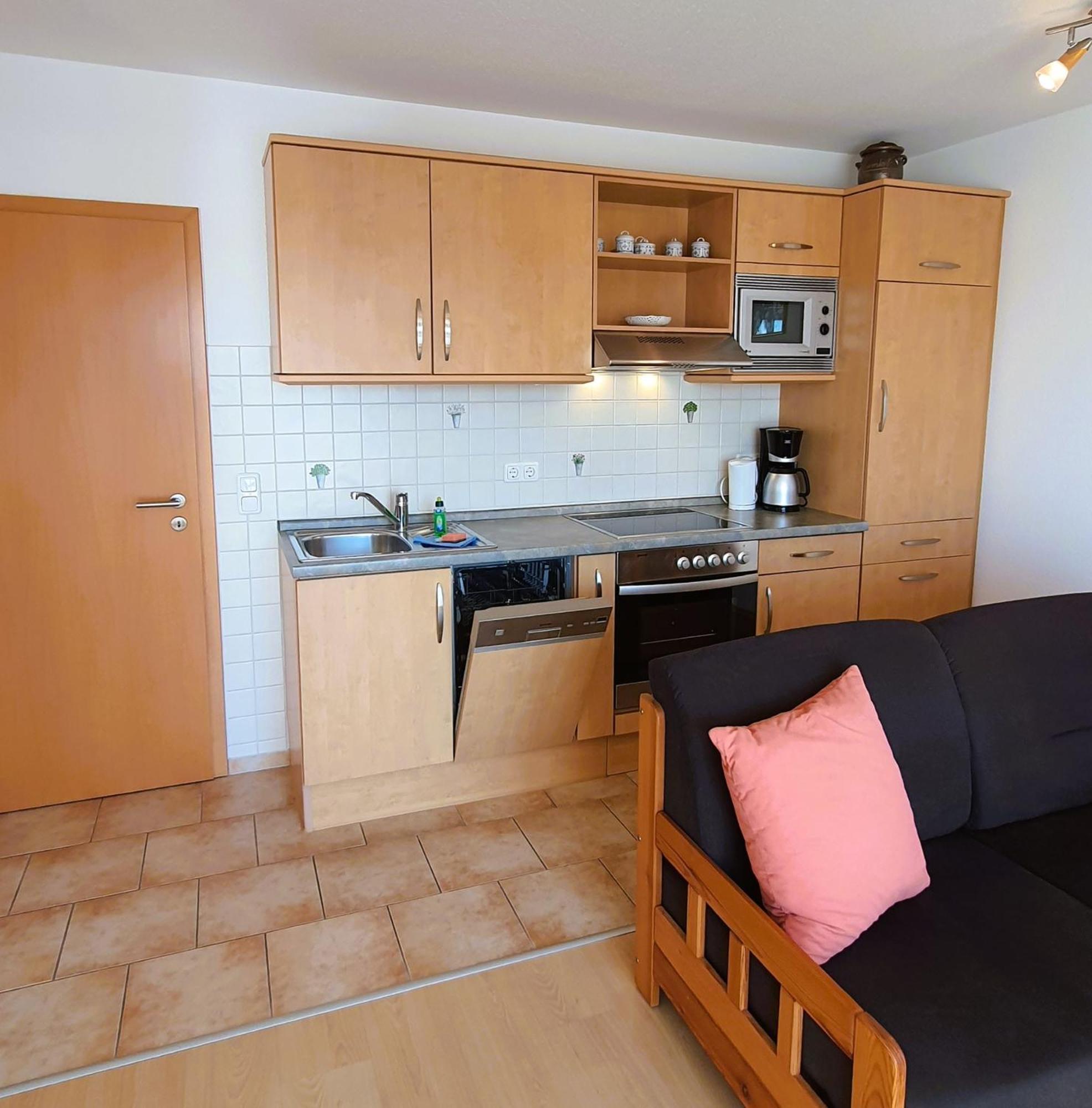 Ferienwohnung Fritz-Reuter-Str.SonnenuhrWhg.7 Ostseeheilbad Ostseeheilbad Zingst Exterior foto